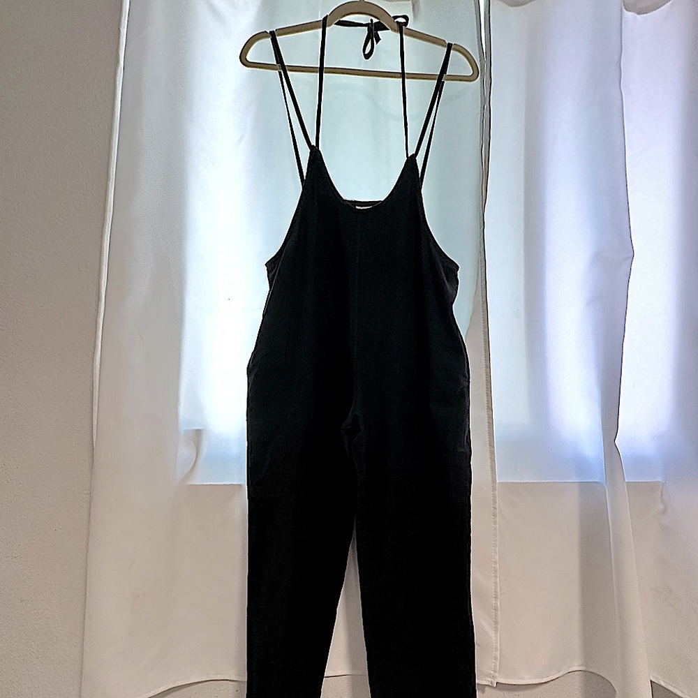 Overall Jumpsuit with bow details on the back
